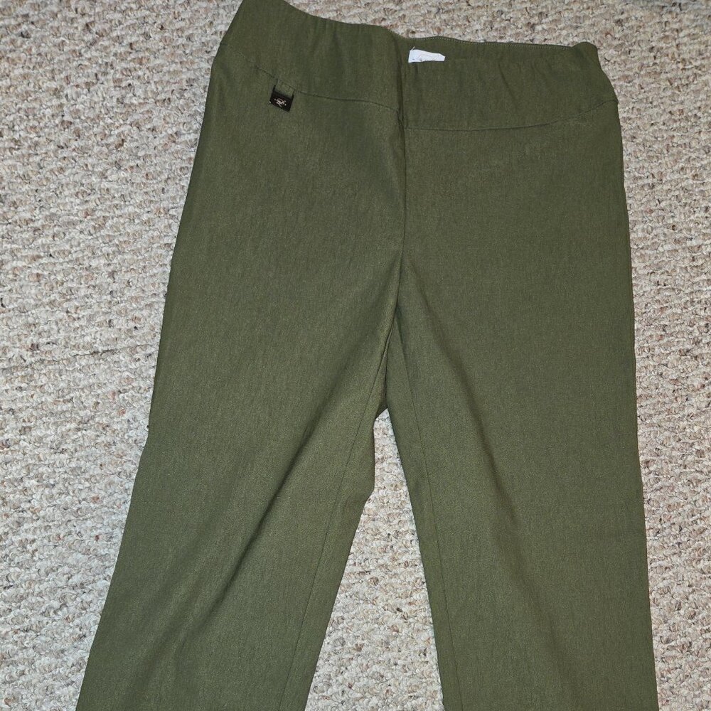 Lisette-L Montreal cropped stretch pants size 12 Olive Green